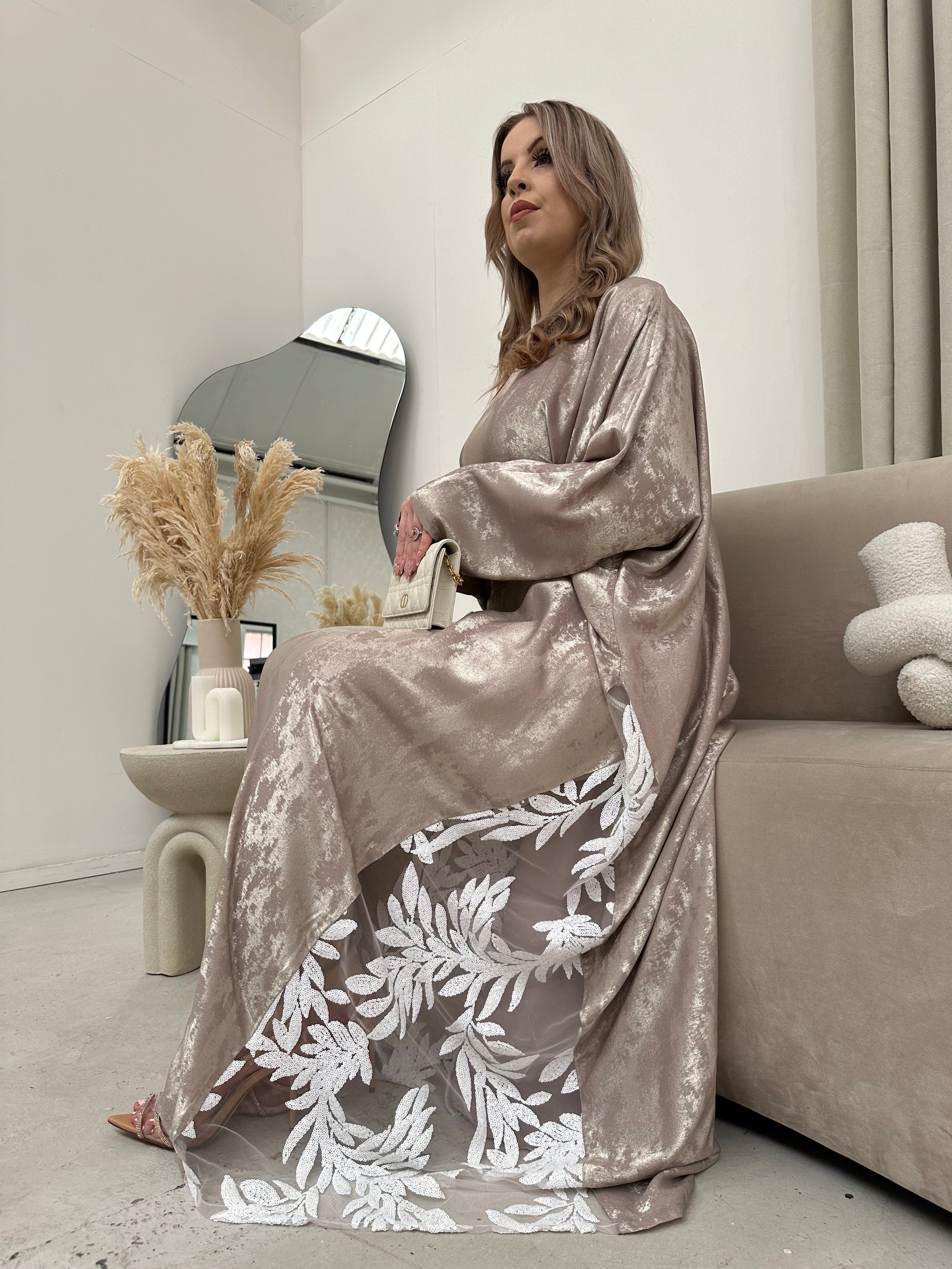 Champagne Hue