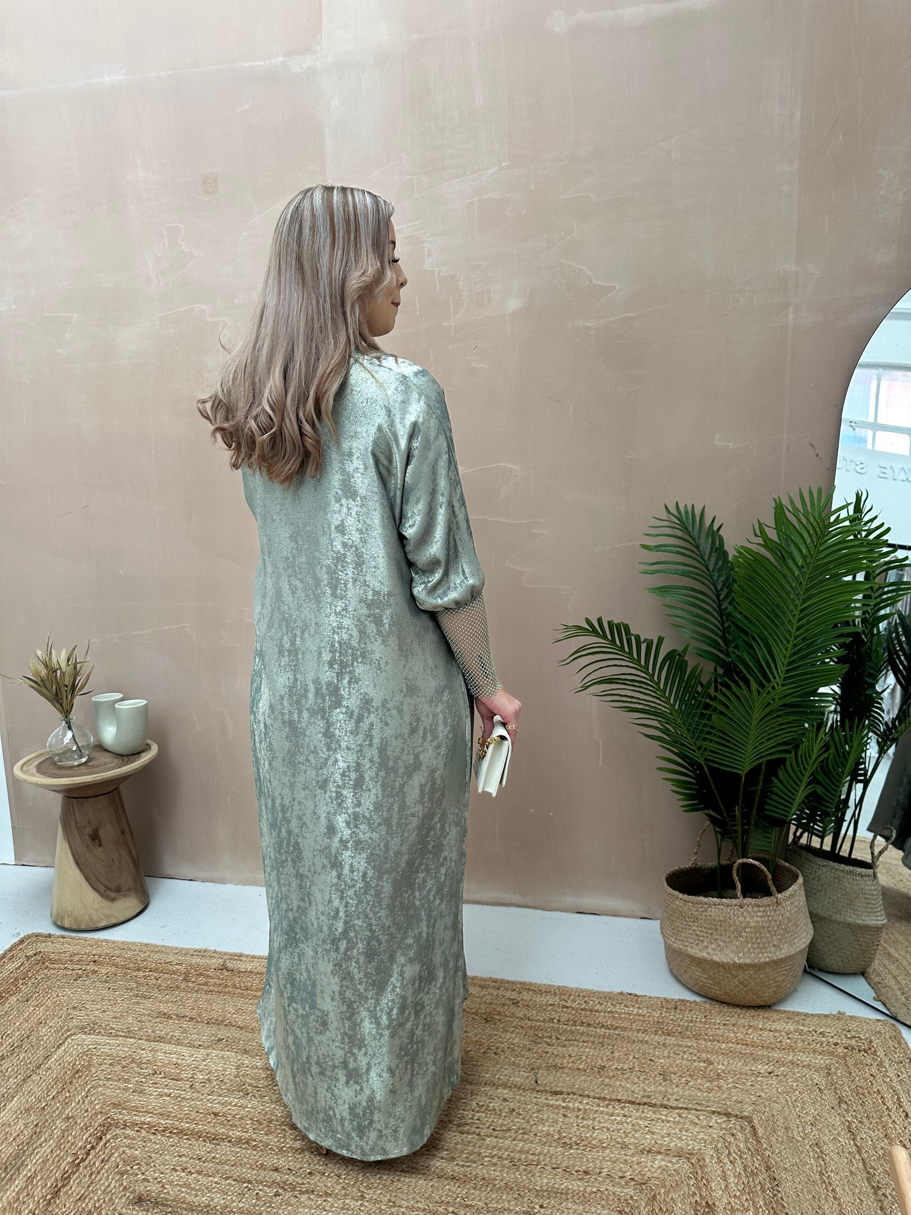 Pistachio Dream Abaya