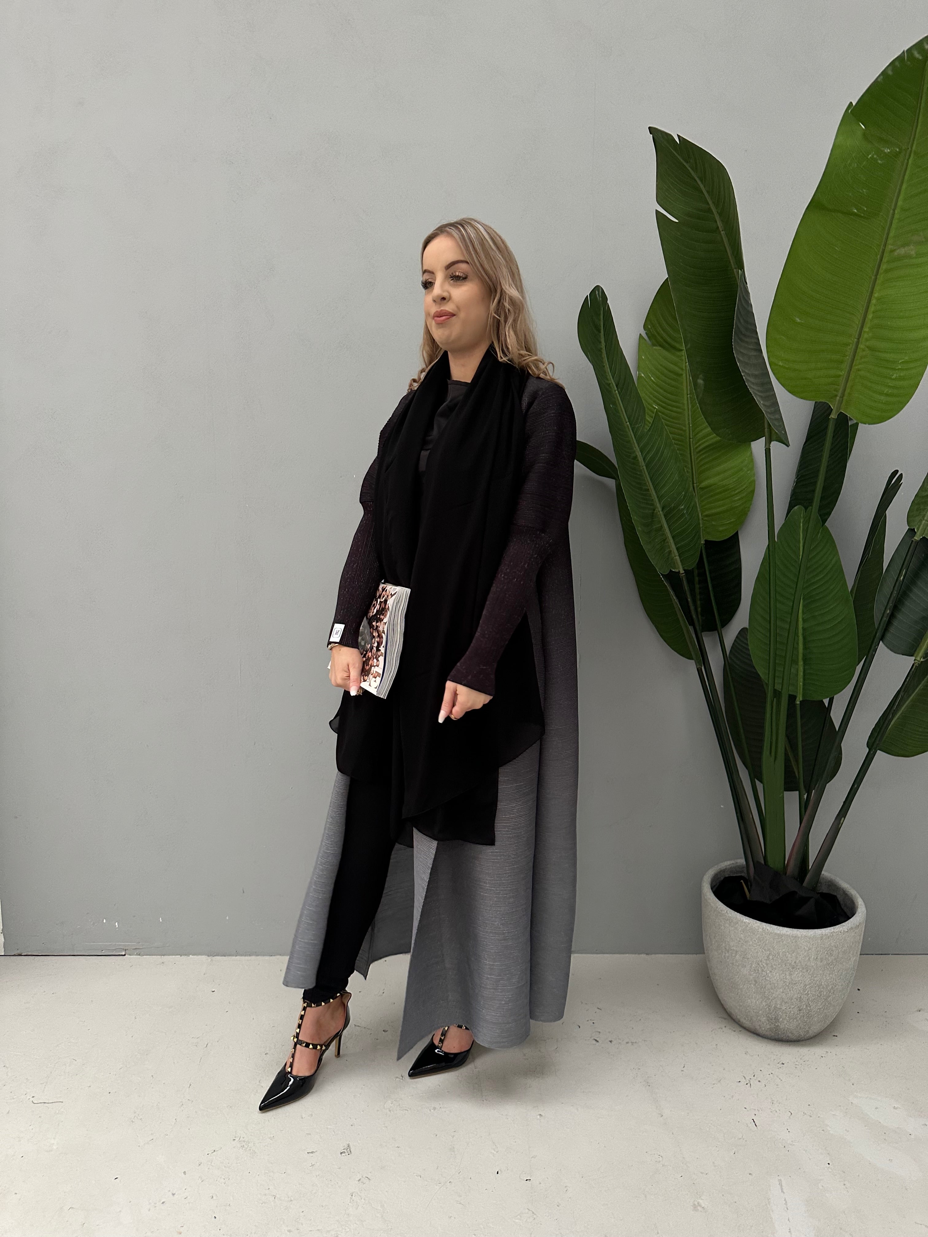 Black Ombre pleats