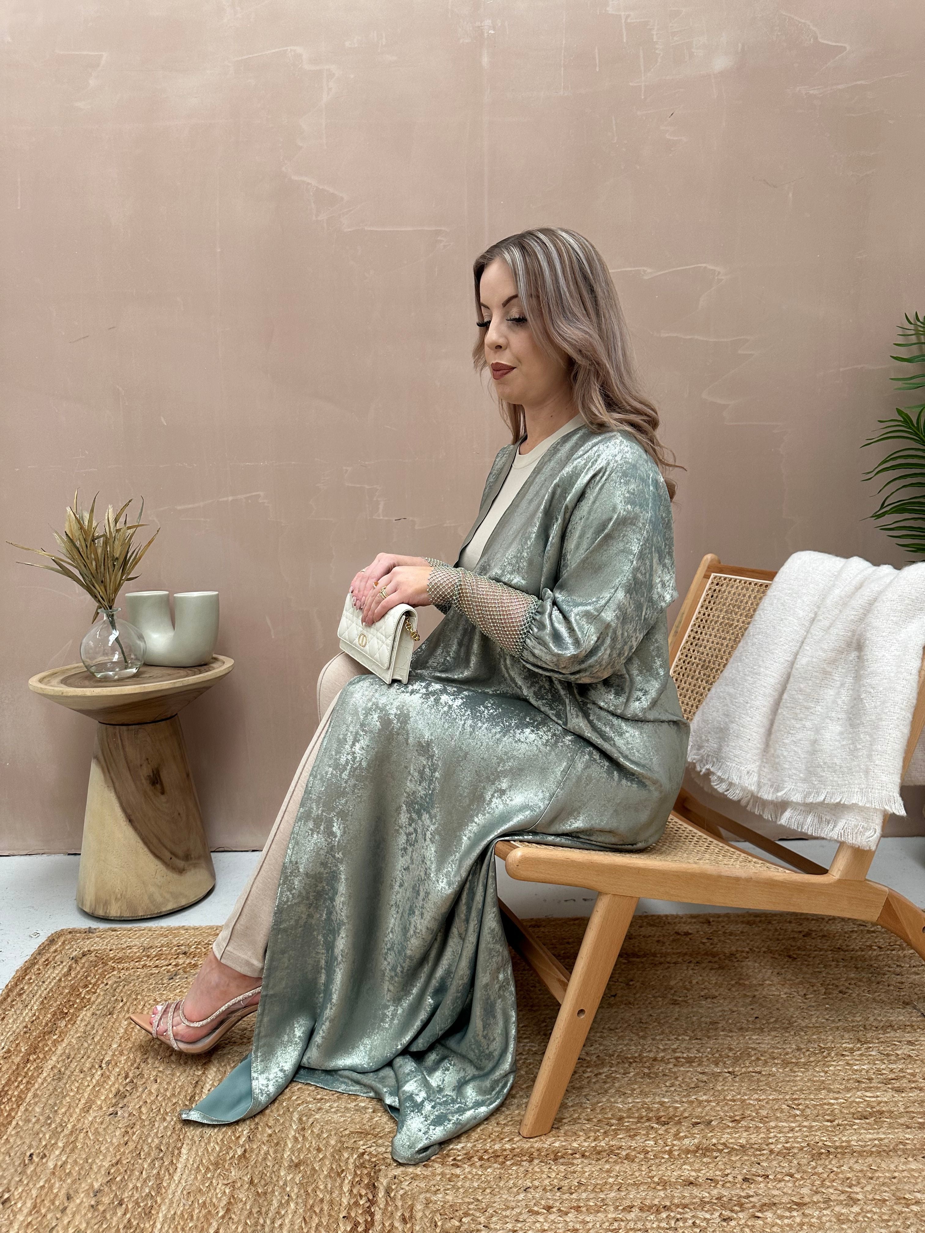 Pistachio Dream Abaya
